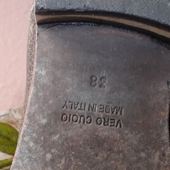 DISTRESSED BOOTS SZ 38 EUR - Picture 6 of 8